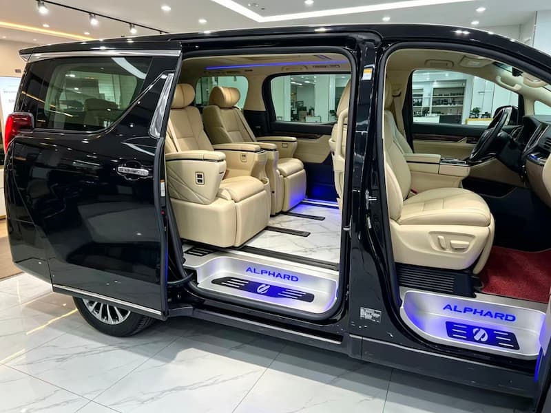 custom fit car floor liner
