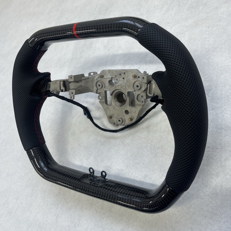 How to Choose Custom Steering Wheels? A Complete Guide from Comfort, Safety to Functional Features