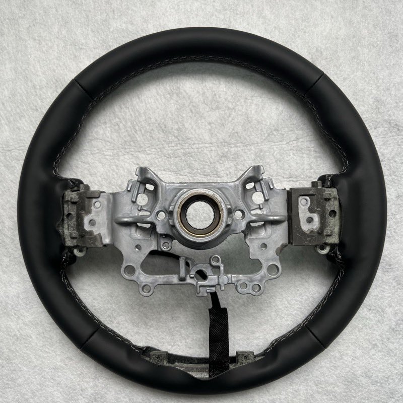 RAV4 XLE modified steering wheel RAV4 XLE modified steering wheel